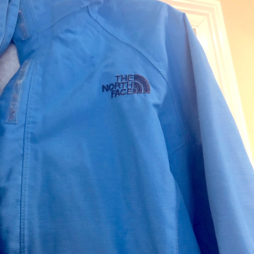 Womens Northface Rain Coat
